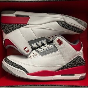 JORDAN 3 FIRE RED SIZE 10.5 MENS AUTHENTIC